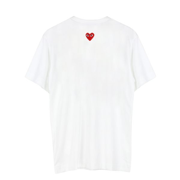 comme-des-garcons-play-reverse-red-heart-tshirt-white-ax-t340-051 (2)